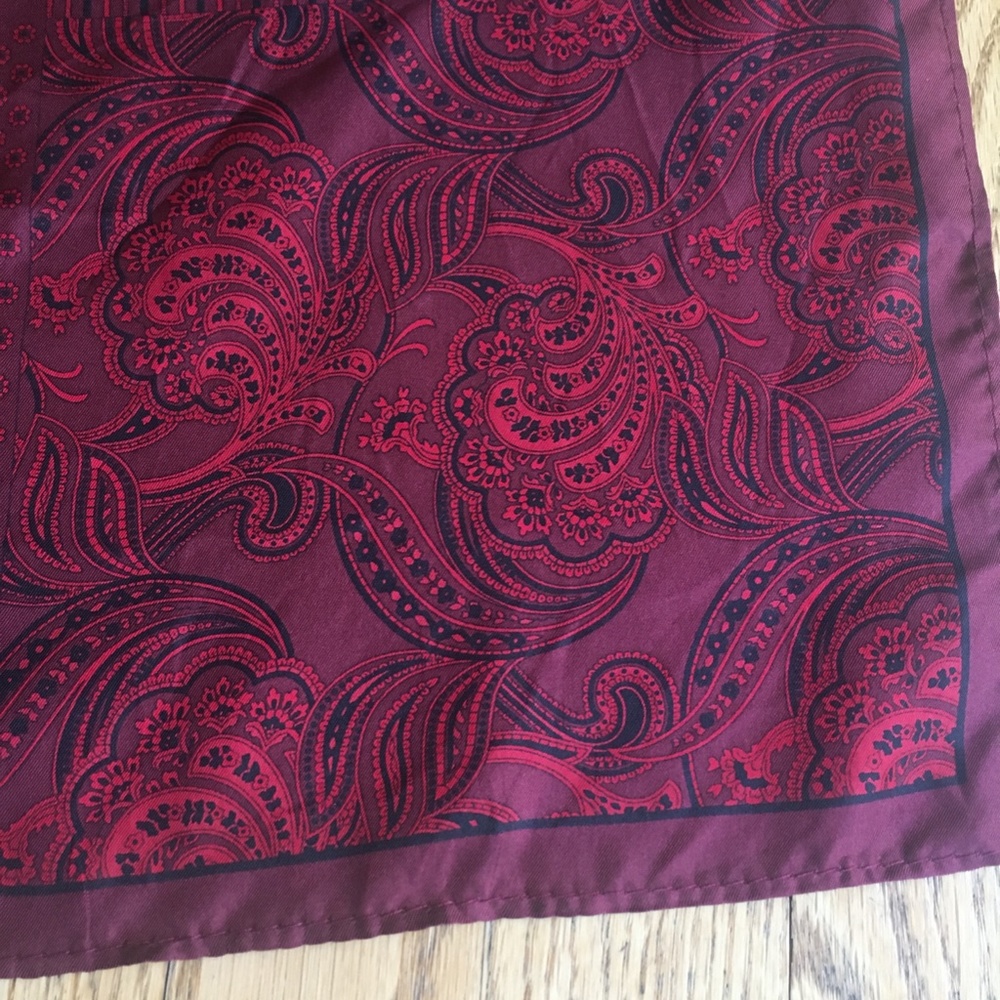 Silk Pocket Square - Picture 5 of 7